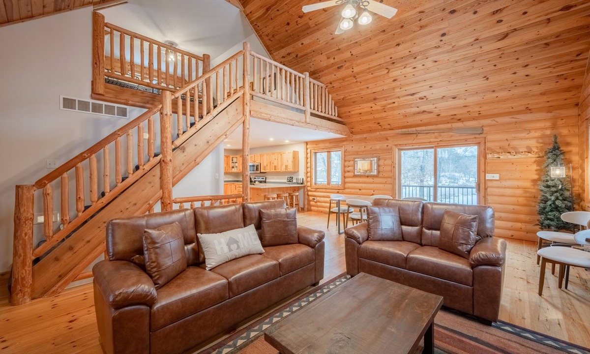 Nisswa House | Wild Pines Getaway: Minutes from Paul Bunyan Trail and Downtown Nisswa