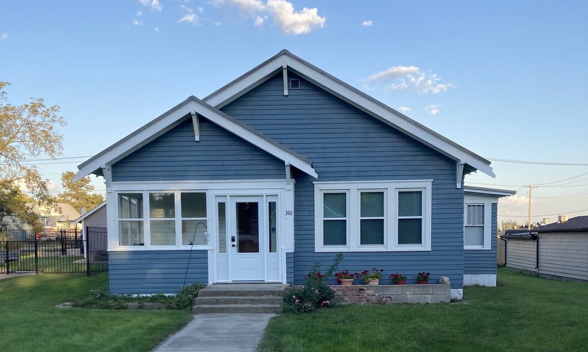 De Smet House | Wild Rose Cottage Save