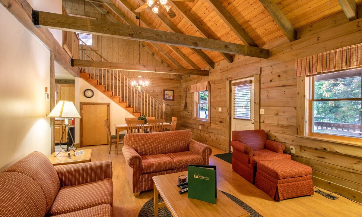 Spotsylvania Cabin | Wilderness Resort 2-level Presidential log cabins make the perfect getaway!