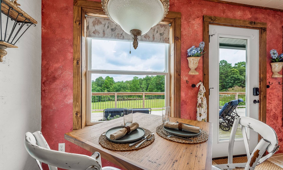 Mentone Cottage | Wilderness Country Inn: Italy