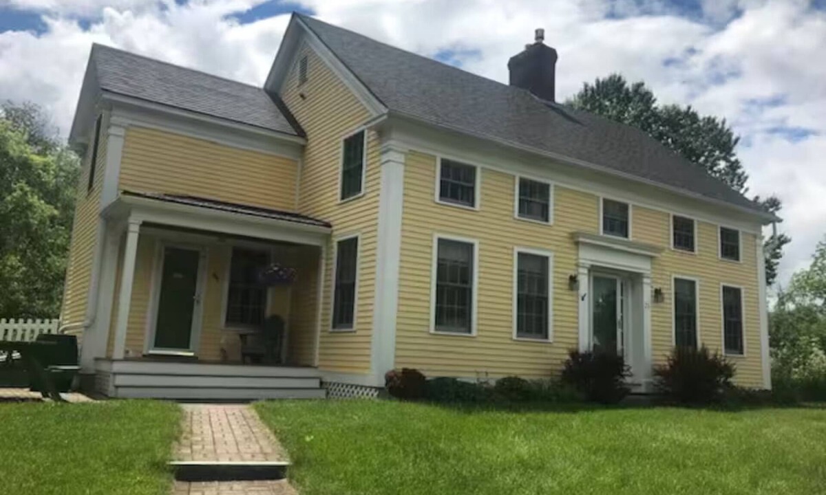 Williston North House | Williston House - 20-45M To Burlington, Ski Areas