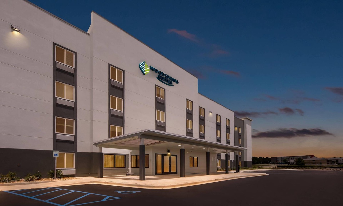 Prattville Hotel | WoodSpring Suites Prattville - Montgomery North
