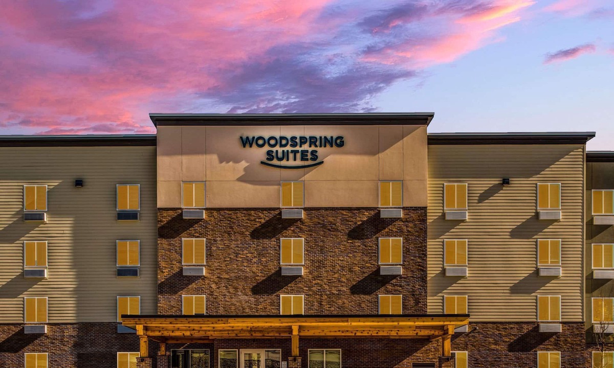 West Des Moines Hotel | Woodspring Suites West Des Moines