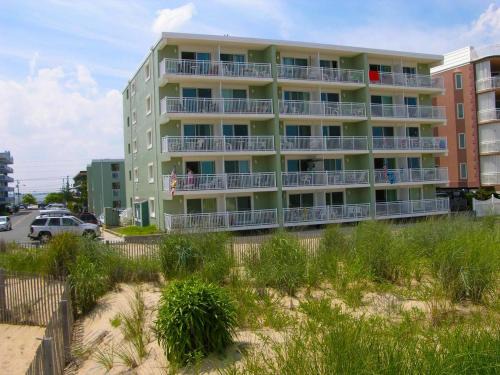 Midtown Ocean City Apartment | Worcester House 302