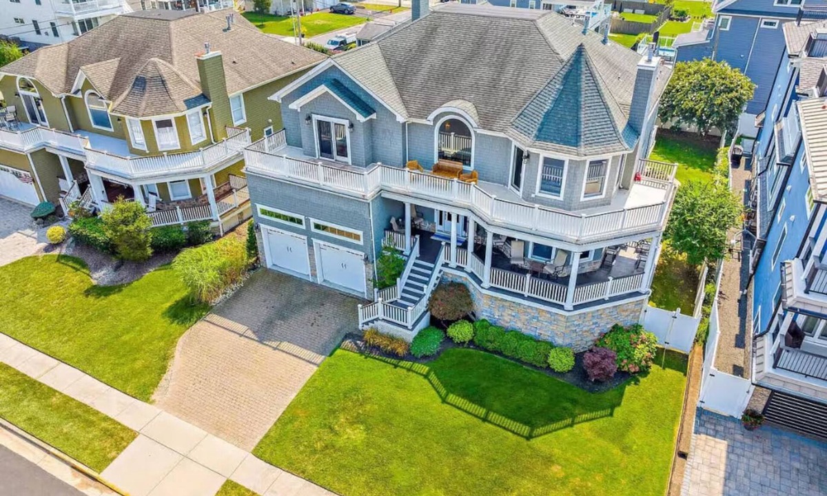 Sea Bright House | Your home away from home. but with a beach.