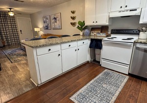2 Bed Condo across from Toomers Corner and AU Campus