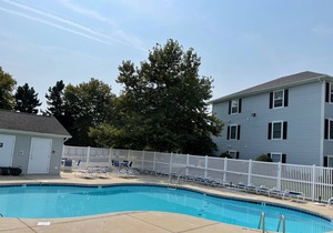 Beautifully renovated 2 Bedroom, 2nd floor unit with access to a community pool.
