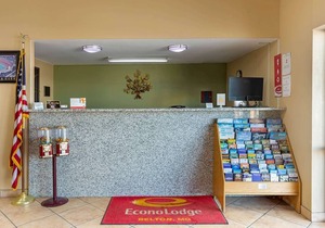 Econo Lodge Belton - Kansas City South