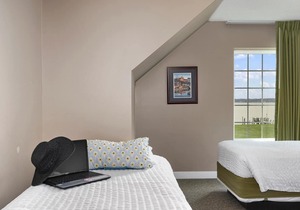 Enjoy Breathtaking Beauty on the Chesapeake Bay