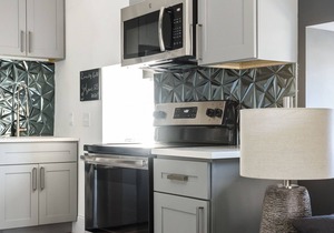 Mins to Downtown, Ballpark, Arch | Free Parking + W&D | Zencity at Bordeaux