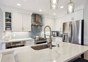 Renovated villa with fairway views, community pool & sundeck!