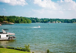 Waterview Studio with Private Porch #19 at Long Cove Resort