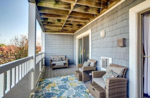 Heron Harbour Isle House | 1/2 Mi to Ocean City Beach! Poolside Retreat