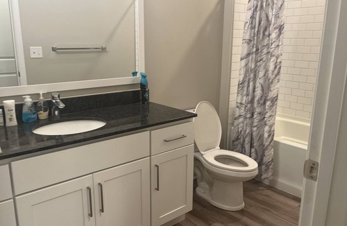 Pasadena Apartment | 1 bedroom 1 bath 10-15 minutes to Maryland live Casino . KITCHEN.