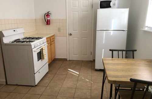 Perth Amboy Apartment | 1-bedroom apartment, private entrance, MetLife Stadium 35 minutes