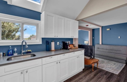 Asbury Park House | 1 Bedroom Apt with Private Roof Deck Near Beach