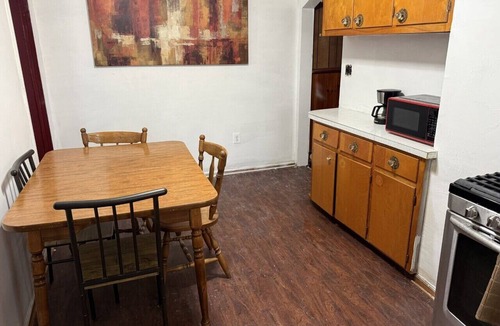 Hopelawn House | 1-bedroom house, near NYC bus/train, MetLife Stadium 35 minutes