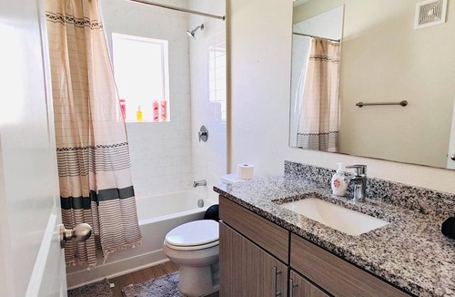 Cedar Park Apartment | 1-bedroom with WiFi, fitness room in cool Cedar Park