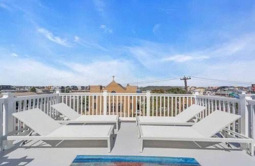 Seaside Heights House | 1 Block to Beach, Park 3 cars, Game Room and Balcony