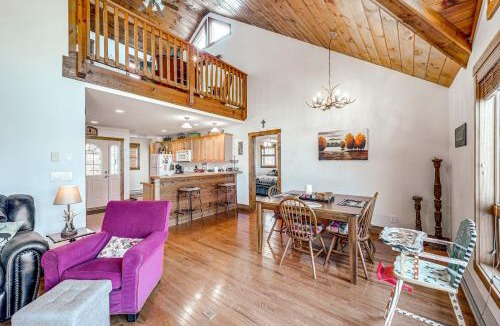 Charter Hills House | 1 Mi to Beech Mtn Skiing: Family Cabin w/Fire Pit