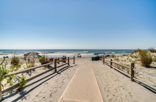 North End Apartment | <1 Mi to Boardwalk & Beach Access: Ocean City Apt!