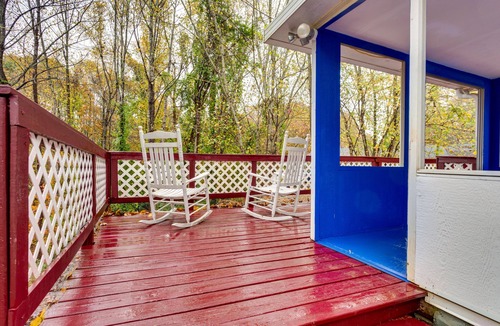 Clarkdale House | 1 Mi to Lake Allatoona: Family Home on Farm!
