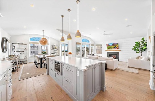Holgate House | 1 Off the Ocean, Heated Salt Water Pool, New Construction