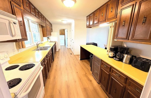 Lookout Mountain House | 1 STORY 14ppl -ROCK CITY GARDENS