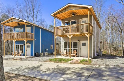 Trenton House | 10 Mi to Drive-In: Lakefront Trenton Cabin!