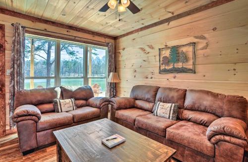 Trenton House | 10 Mi to Drive-In: Lakefront Trenton Cabin!