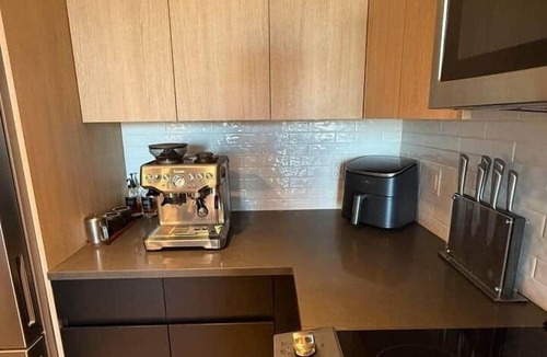 Jersey City Apartment | 10 Min Soho NYC Comfort Suite