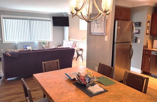 Neptune City House | 10 Min to Asbury Pk Beach-4Bed2Ba House w A/C, Large Yard, Fully Stocked Kitchen