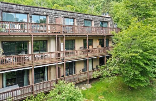 Beech Mountain Apartment | 101 Lower Holiday Lane B106 by Carolina Stays
