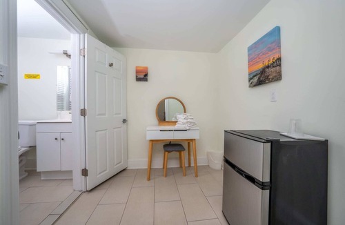 Wall House | 12BR Victorian 1 Block to Beach & Asbury | Ocean Views | Sleeps 24+
