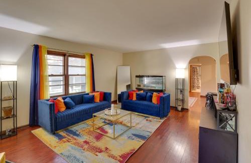 Kansas City House | 13 Miles to Arrowhead Stadium! BBQ-Ready Home Base
