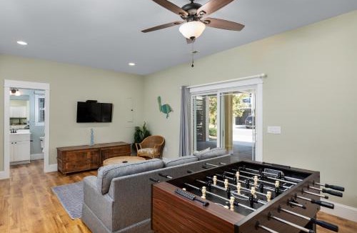 Corolla Light House | 1329 - The Sun Setter