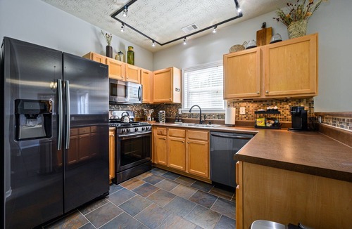 Woodstock Villa | 1431 Bay Overlook Dr, Woodstock