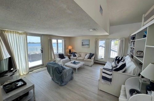 High Bar Harbor House | 16546 Anastasia Blue LLC
