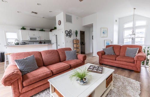 Ocean Sands House | 1767 - Fox Snooze - Corolla Retreat | Pool, Hot Tub & Beach Walk