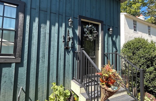 Berryville Cottage | 1800s Cozy Kitchen House in Berryville
