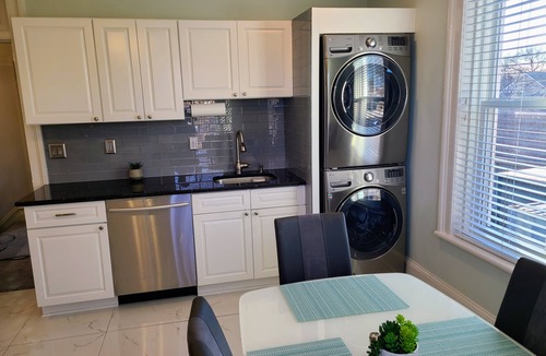 Woodbridge Apartment | 1876 Historical Manor. Luxury 2BR. Treat yourself.