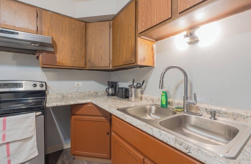 West Ridge Apartment | 1BR Gem in Prime, Vibrant Location Walk To Dining and Shops