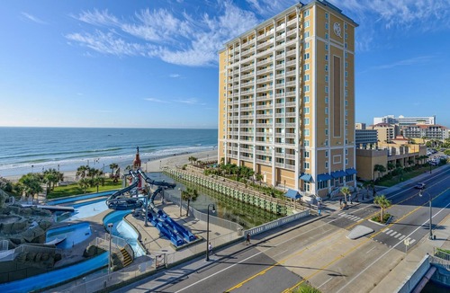 Myrtle Beach Villa | 1BR Oceanfront Condo Steps to Beach & Family Kingdom w/Resort Pool & Lazy River