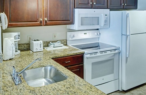 Old Town West Condo | 1br Unit Close to U.S. Capitol-Historical Vacation