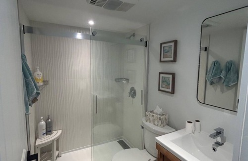 Avalon Condo | 1st floor, 2-bed unit in Avalon beach block Merrimac Condo complex w pool
