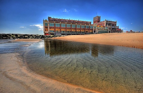 Asbury Park Hotel | 2 Beautiful Units, Onsite Restaurants, Bar, Close to Silverball Retro Arcade