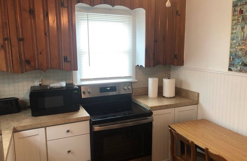 North Wildwood Cottage | 2 bedroom, 1 bath, North Wildwood beach cottage!
