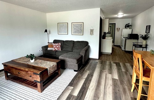 Emmet County Apartment | 2 Bedroom Apartment In Estherville-Steps to 2nd level
