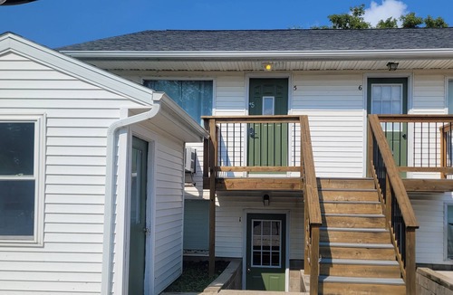 Emmet County Apartment | 2 Bedroom Apartment In Estherville-Steps to 2nd level