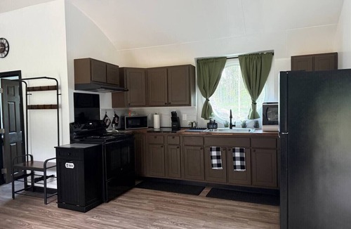 Littleton RV Rental | 2 Bedroom Earth Home Getaway - unit B